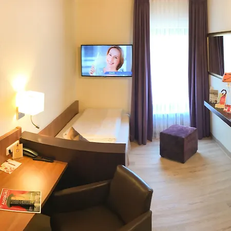Ost Am Koe Hotel 3*