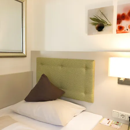Ost Am Koe Hotel