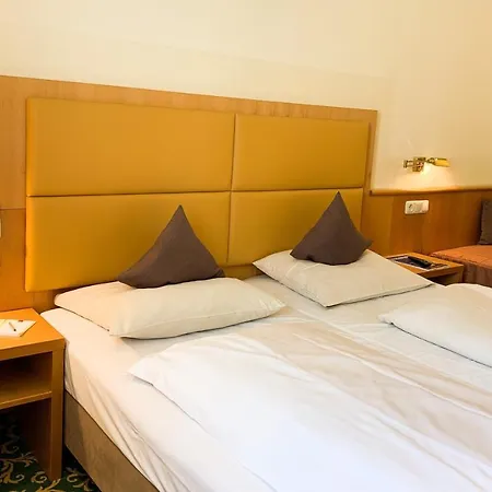 Ost Am Koe Hotel